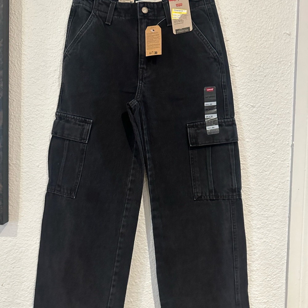 Levi's Black Cargo Jeans Relaxed Fit